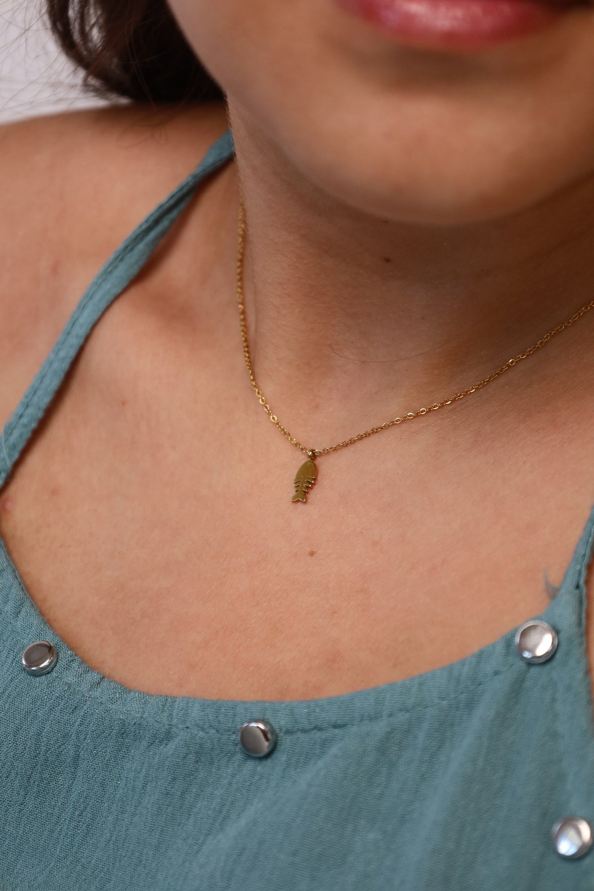 Colar Peixe Aço Inoxidável Dourado