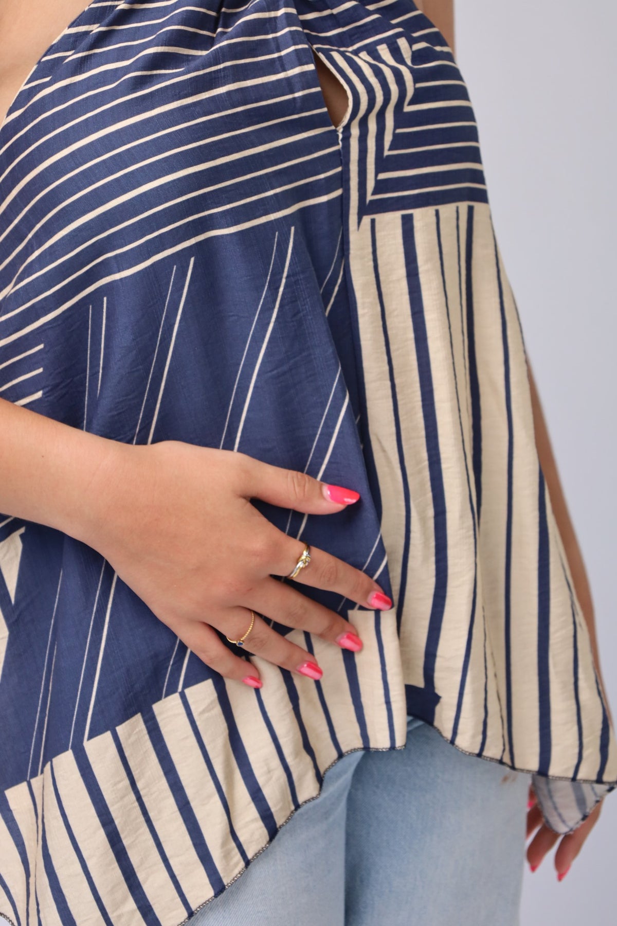 Top Azul e Beige
